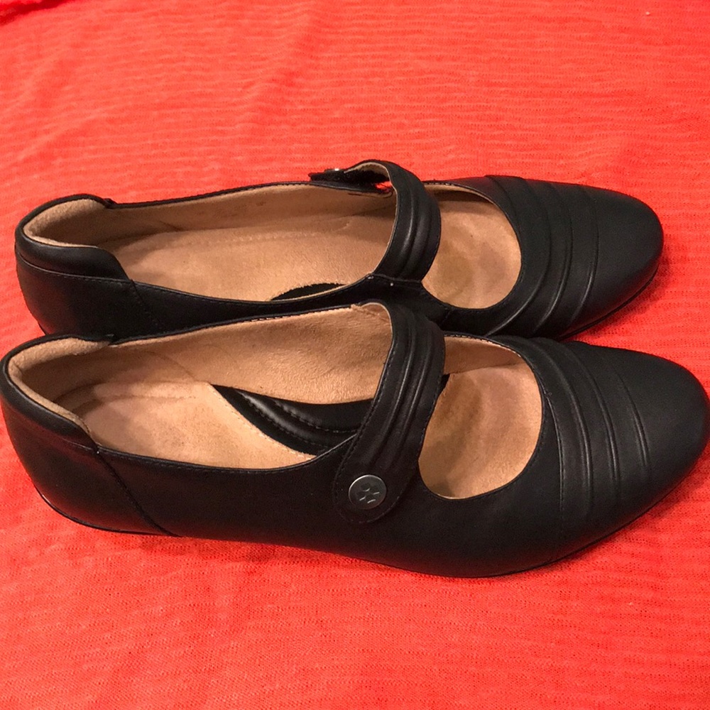 Naturalizer “Helma” Mary Janes